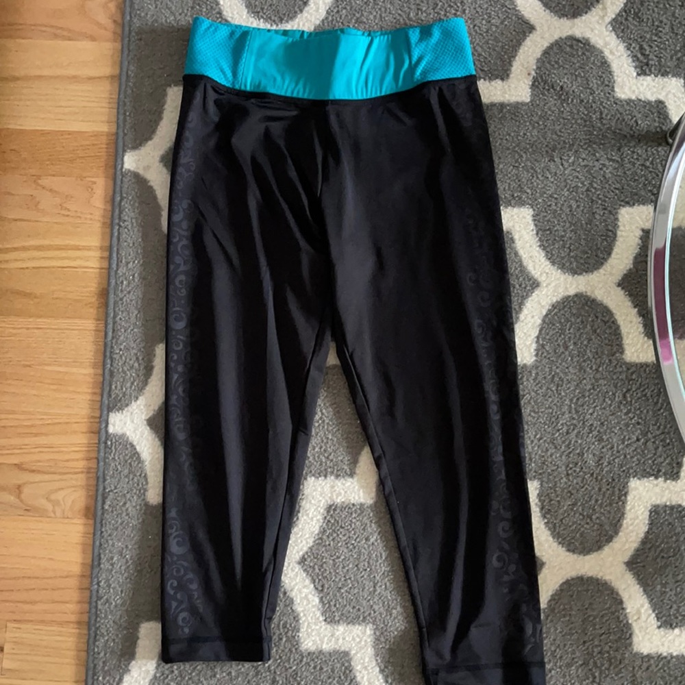 Run Disney pants